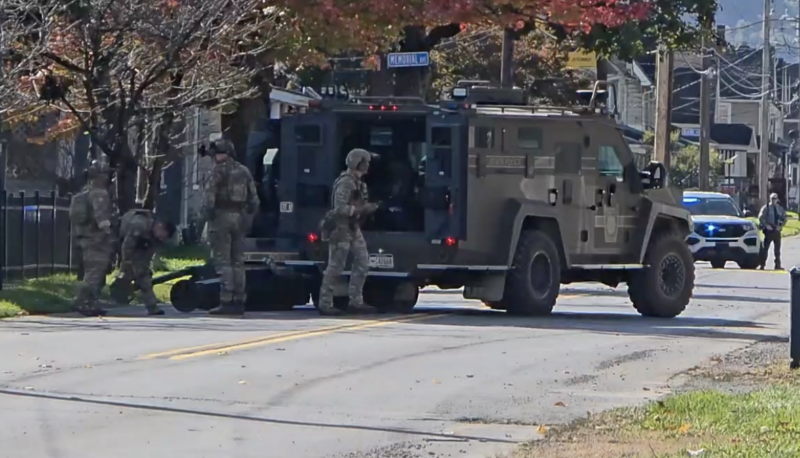Alleged arsonist, subject of hours-long standoff, found hiding under Memorial Ave. bridge